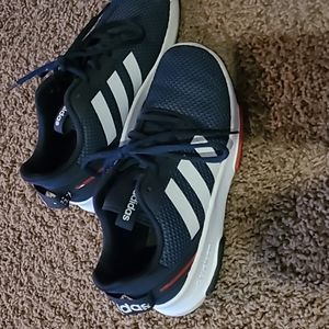 Boys size 4 Adidas sneakers